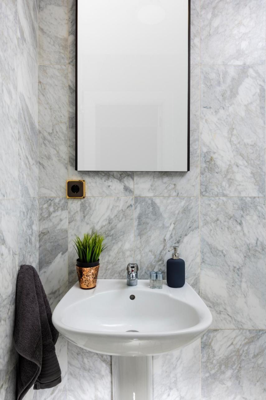 Lux Home - Sierpes Terrace Seville Ngoại thất bức ảnh
